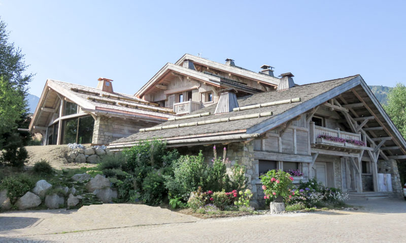 Charpente vieux bois Megève 74